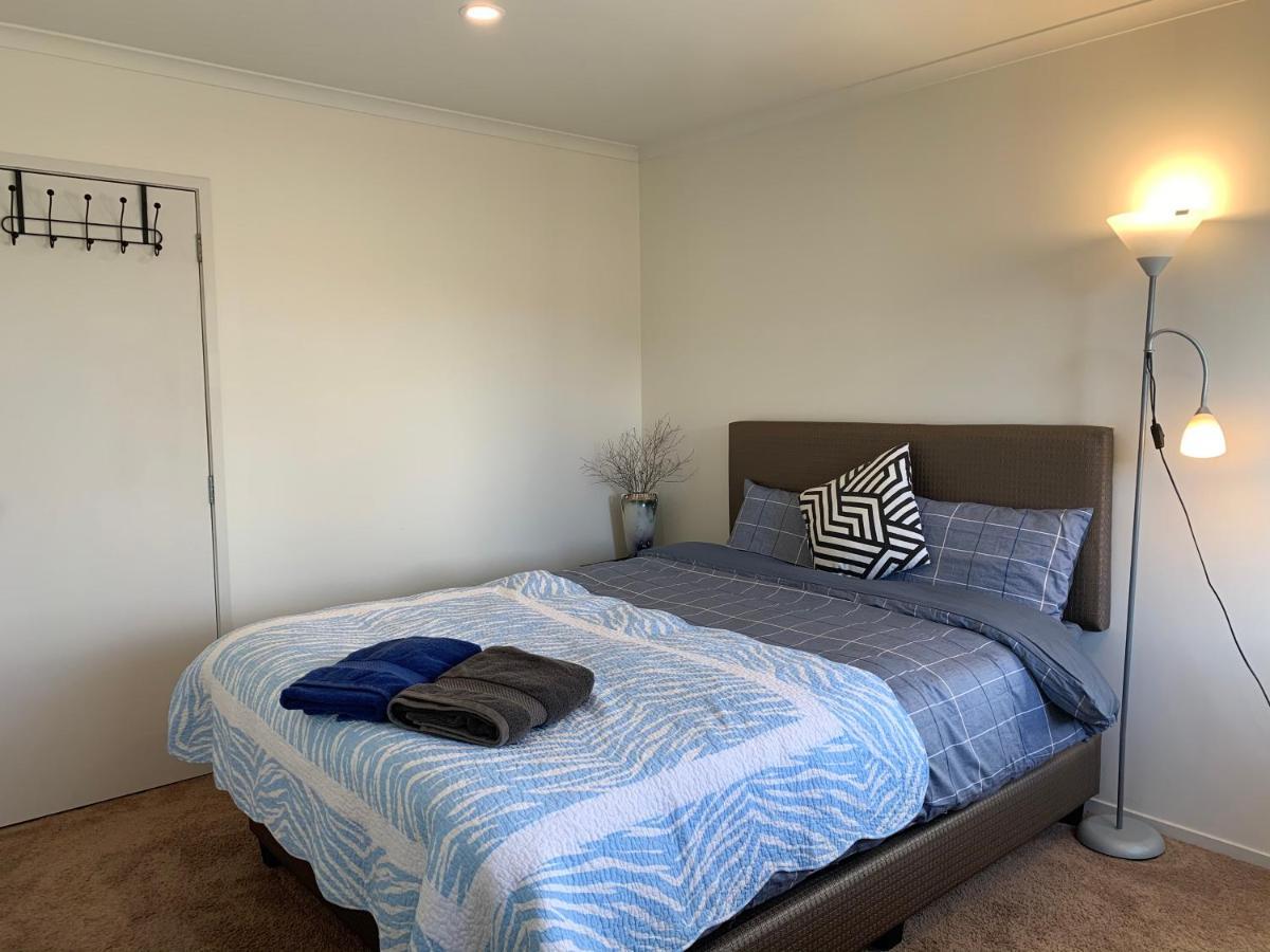 Albany Oteha Home-Bnb โอ๊คแลนด์ ภายนอก รูปภาพ