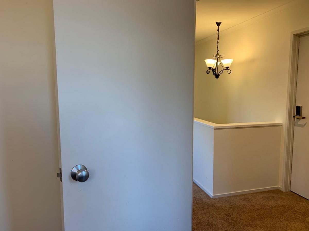 Albany Oteha Home-Bnb โอ๊คแลนด์ ภายนอก รูปภาพ